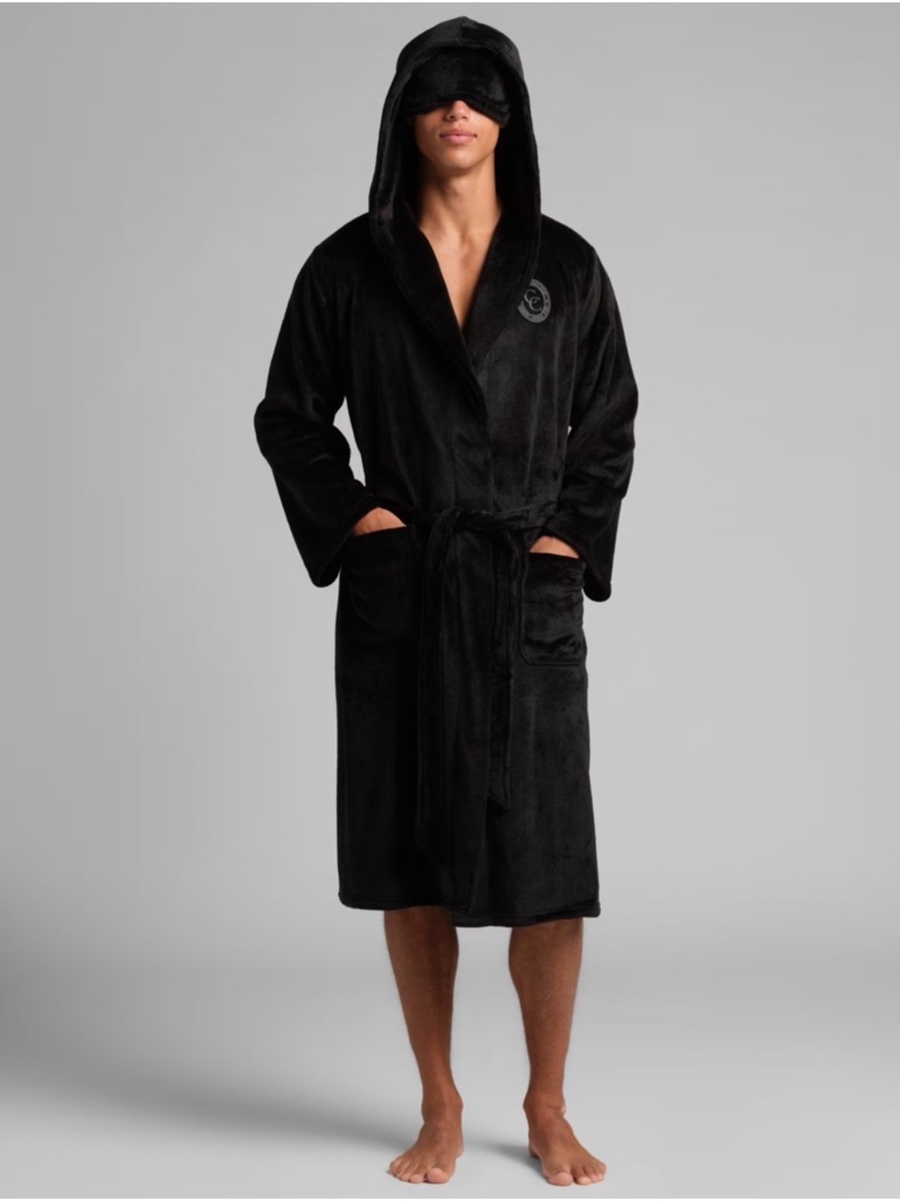 Do Not Disturb Plush Robe in Onyx with built in satin eye masks Unisex L/XL🐻🥷🏽